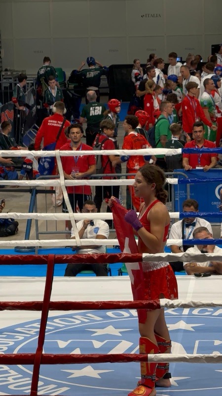 Eva Tschanz in the ring
